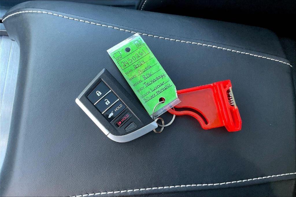 used 2024 Acura RDX car, priced at $40,500