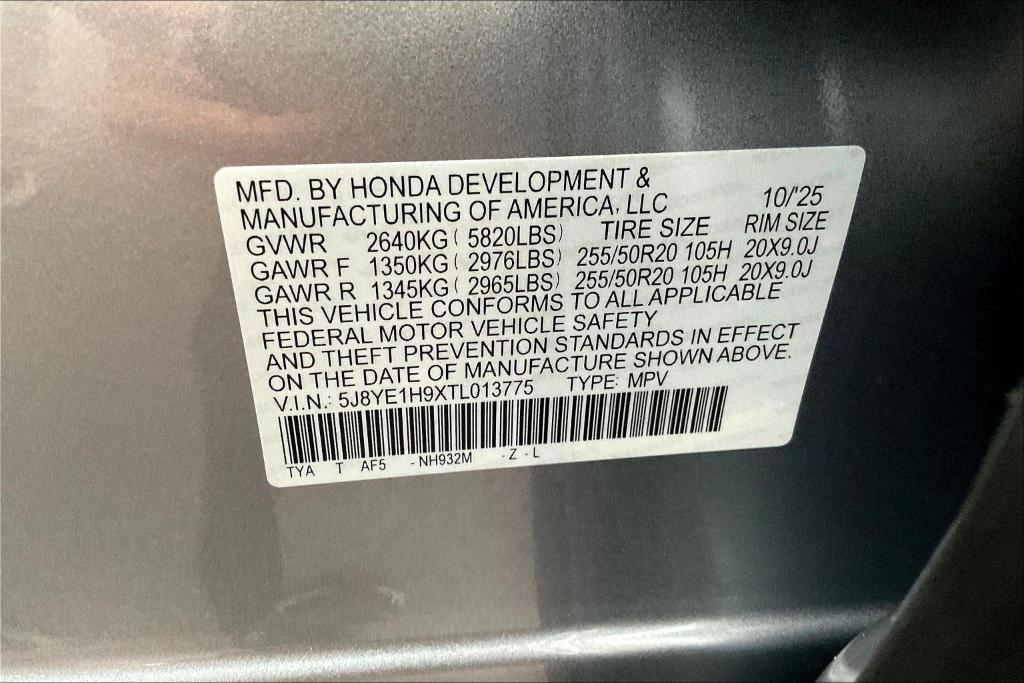 new 2026 Acura MDX car, priced at $70,250