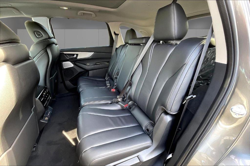 new 2025 Acura MDX car, priced at $60,750