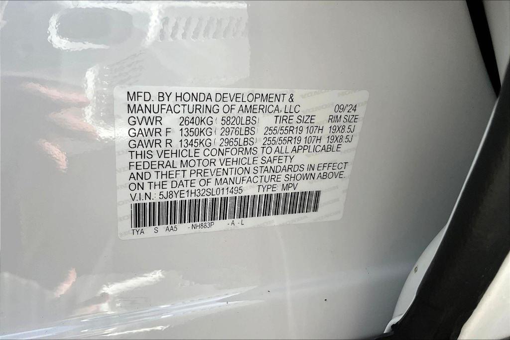 new 2025 Acura MDX car, priced at $55,350