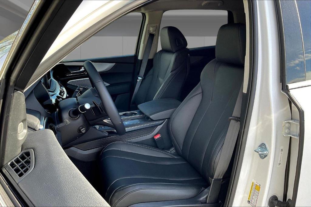 new 2025 Acura MDX car, priced at $55,350