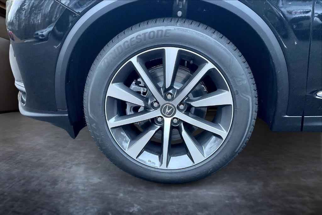 new 2026 Acura MDX car, priced at $61,350