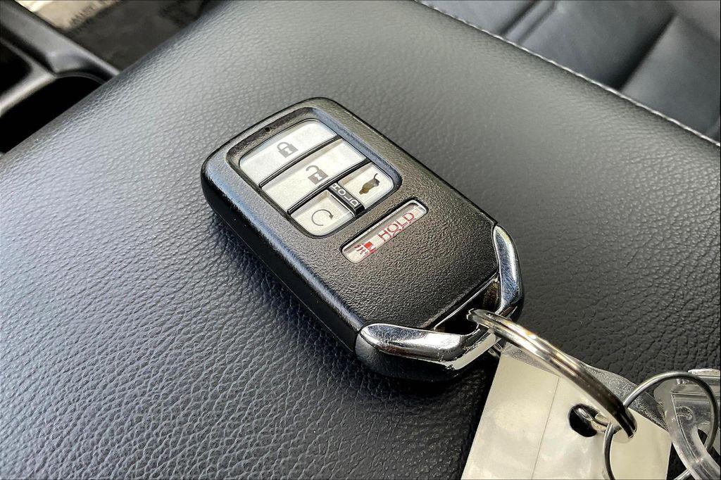 used 2019 Honda CR-V car, priced at $26,000