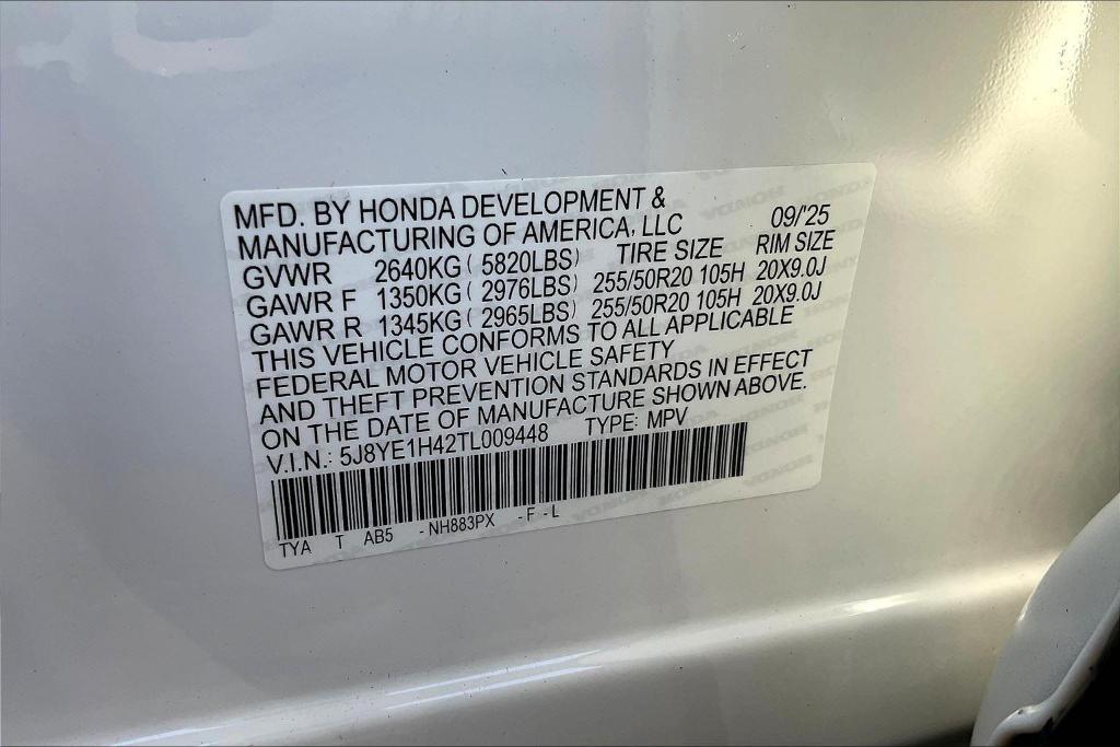 new 2026 Acura MDX car, priced at $61,350