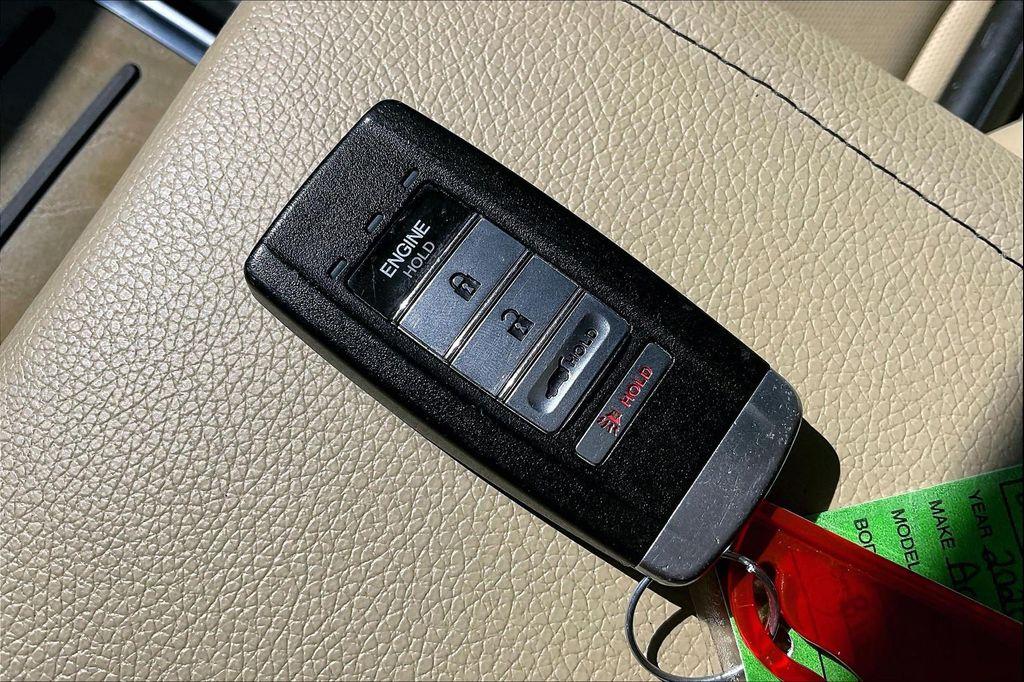 used 2020 Acura MDX car, priced at $27,500