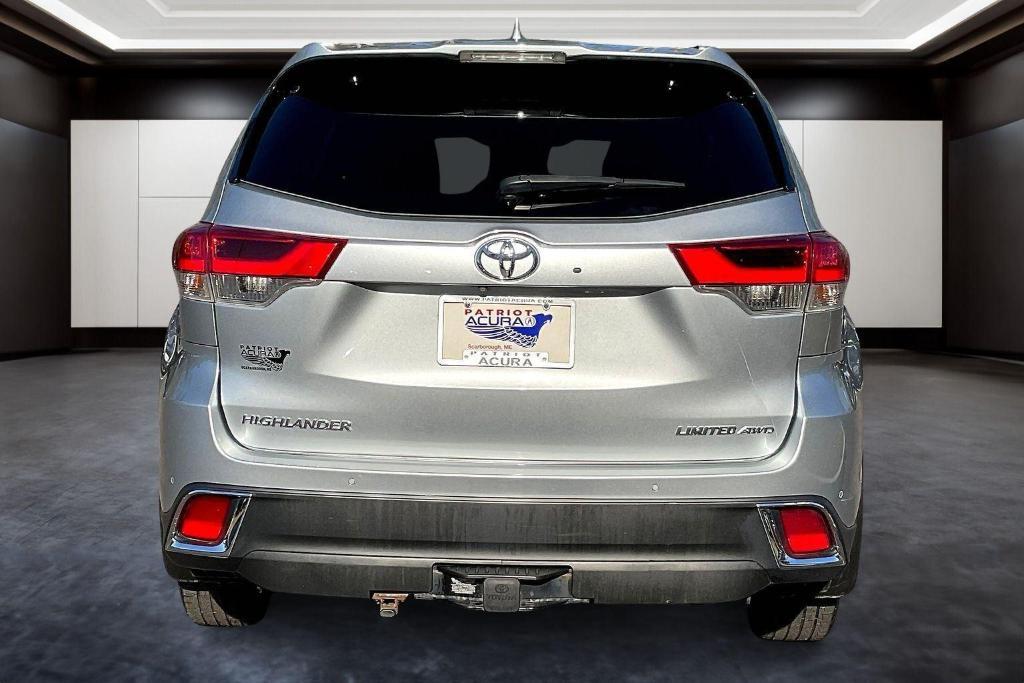 used 2018 Toyota Highlander car, priced at $24,500