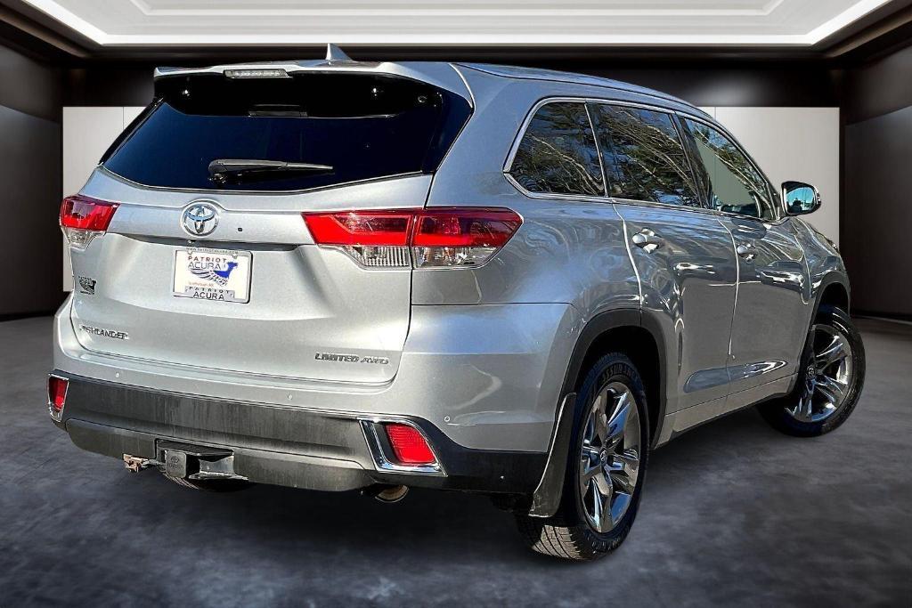 used 2018 Toyota Highlander car, priced at $24,500