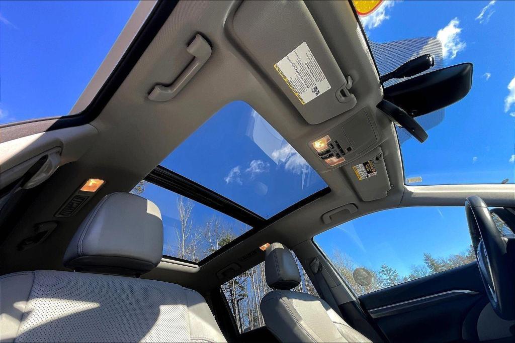 used 2018 Toyota Highlander car, priced at $24,500