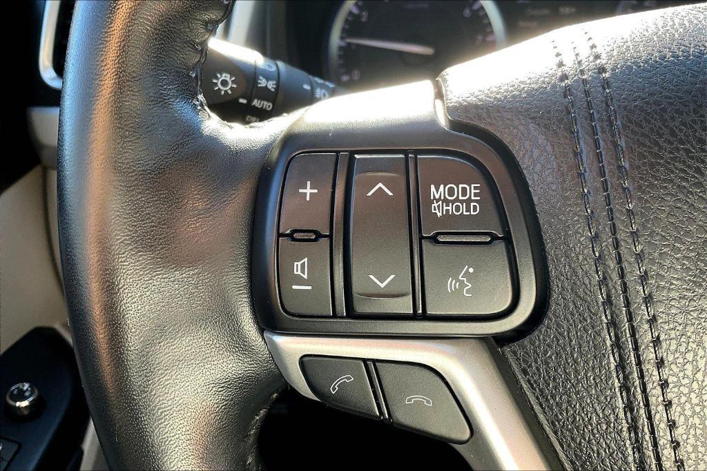 used 2018 Toyota Highlander car, priced at $24,500