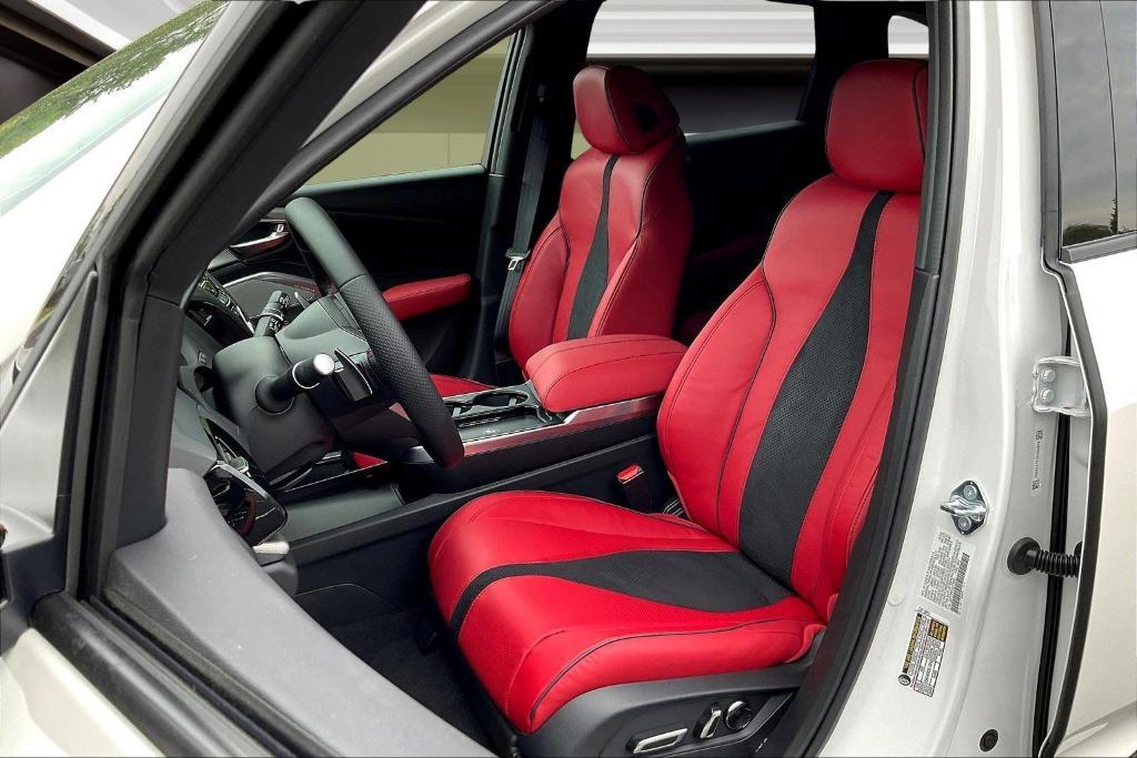 new 2025 Acura RDX car, priced at $52,250