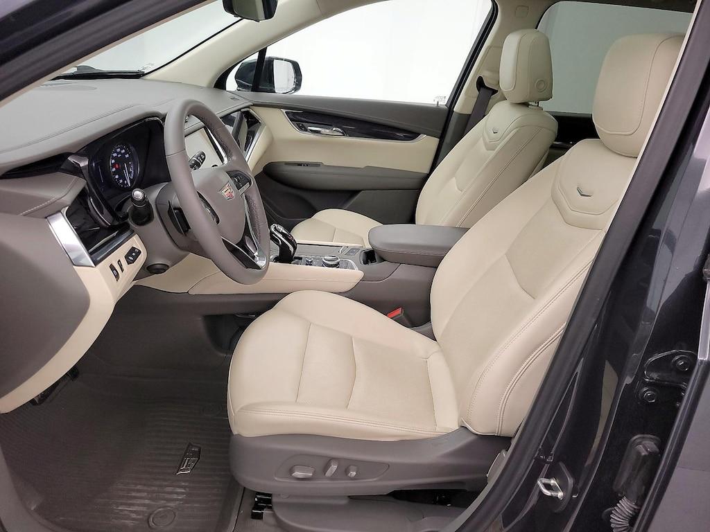 used 2022 Cadillac XT6 car, priced at $38,998