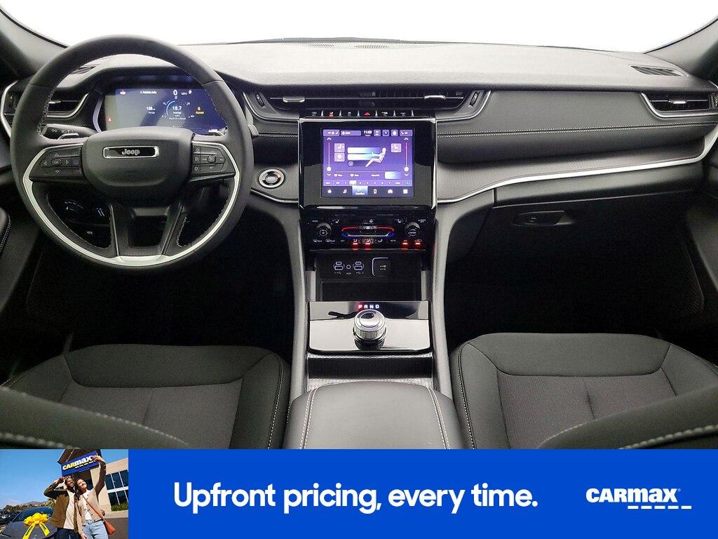 used 2025 Jeep Grand Cherokee car, priced at $35,998