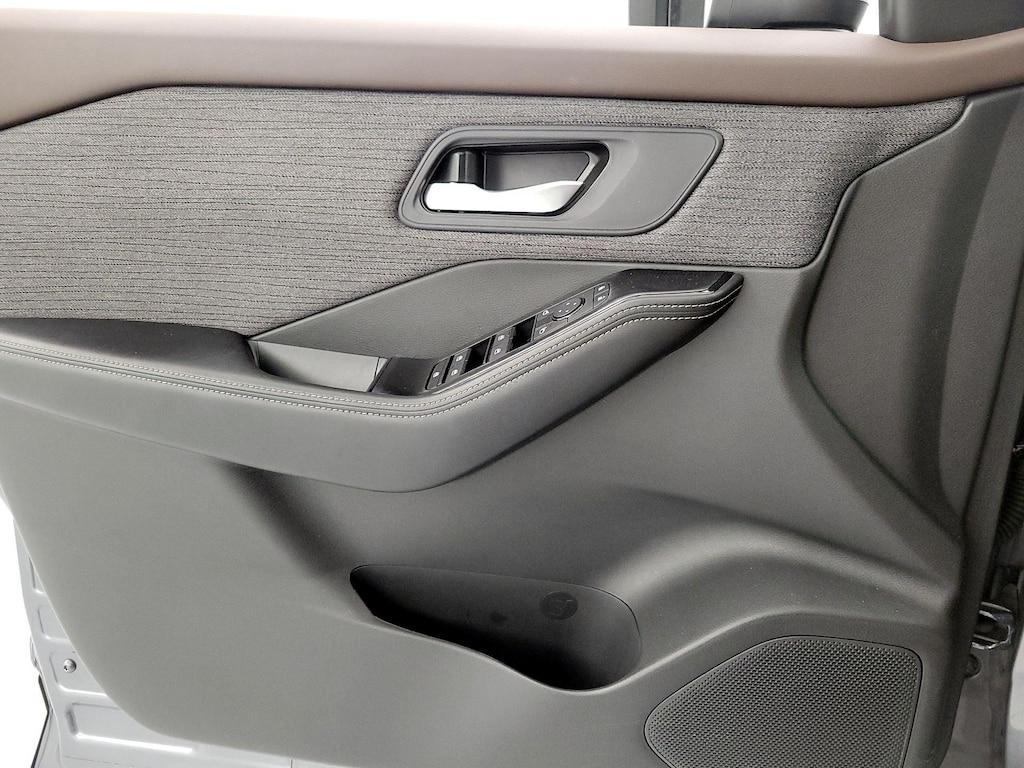 used 2023 Nissan Rogue car, priced at $22,998