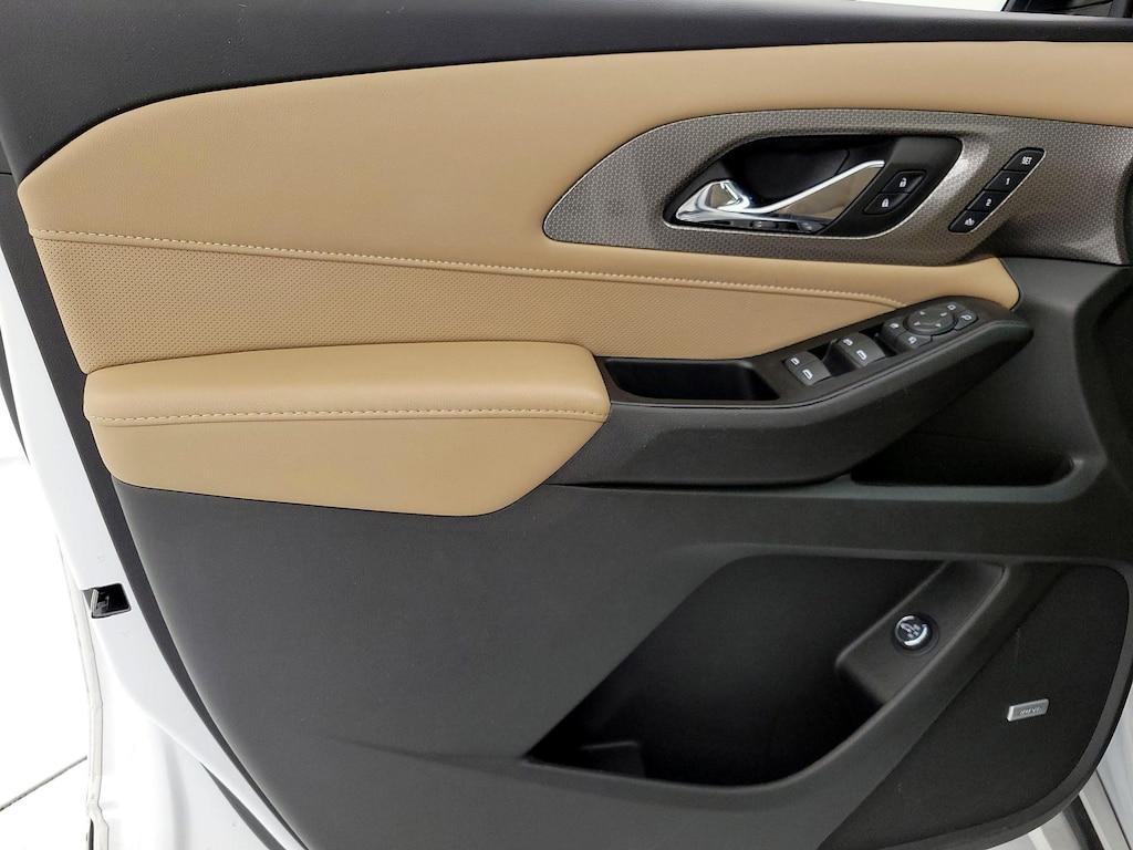 used 2023 Chevrolet Traverse car, priced at $37,998