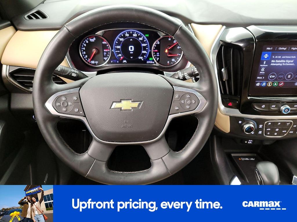 used 2023 Chevrolet Traverse car, priced at $37,998