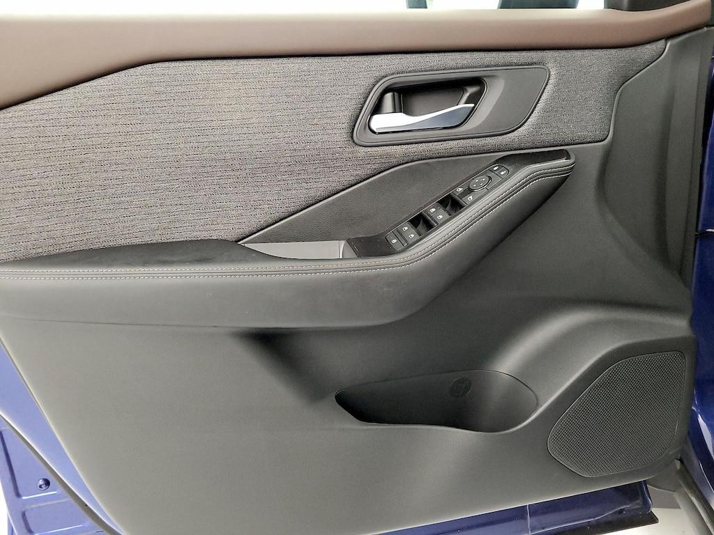 used 2023 Nissan Rogue car, priced at $23,998