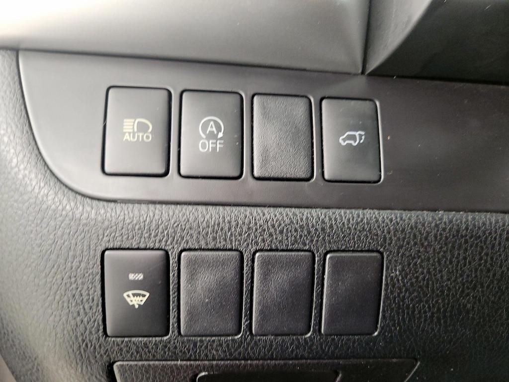 used 2019 Toyota Highlander car, priced at $24,998