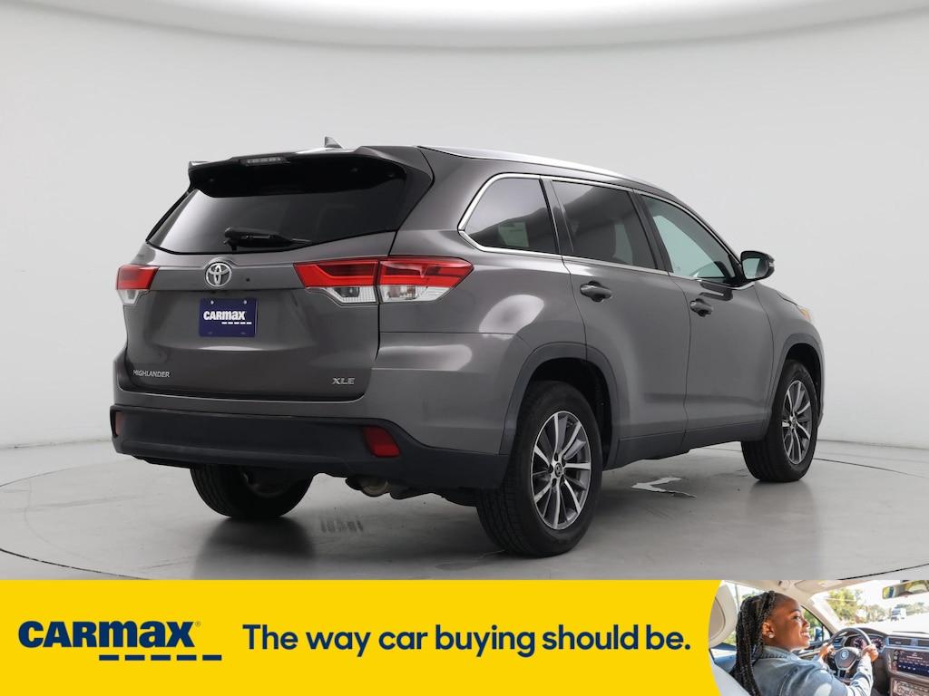 used 2019 Toyota Highlander car, priced at $24,998