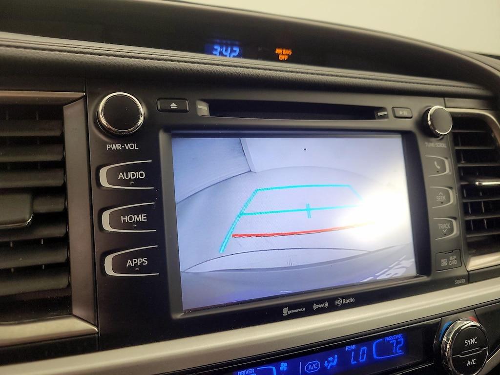 used 2019 Toyota Highlander car, priced at $24,998