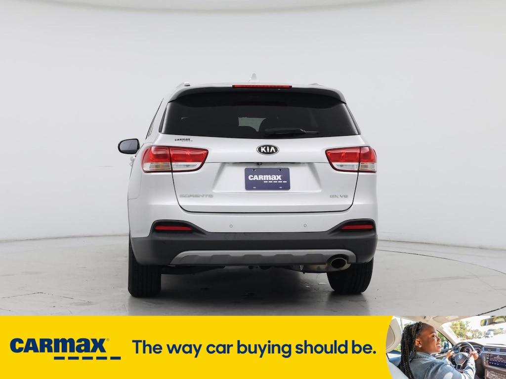 used 2018 Kia Sorento car, priced at $15,998