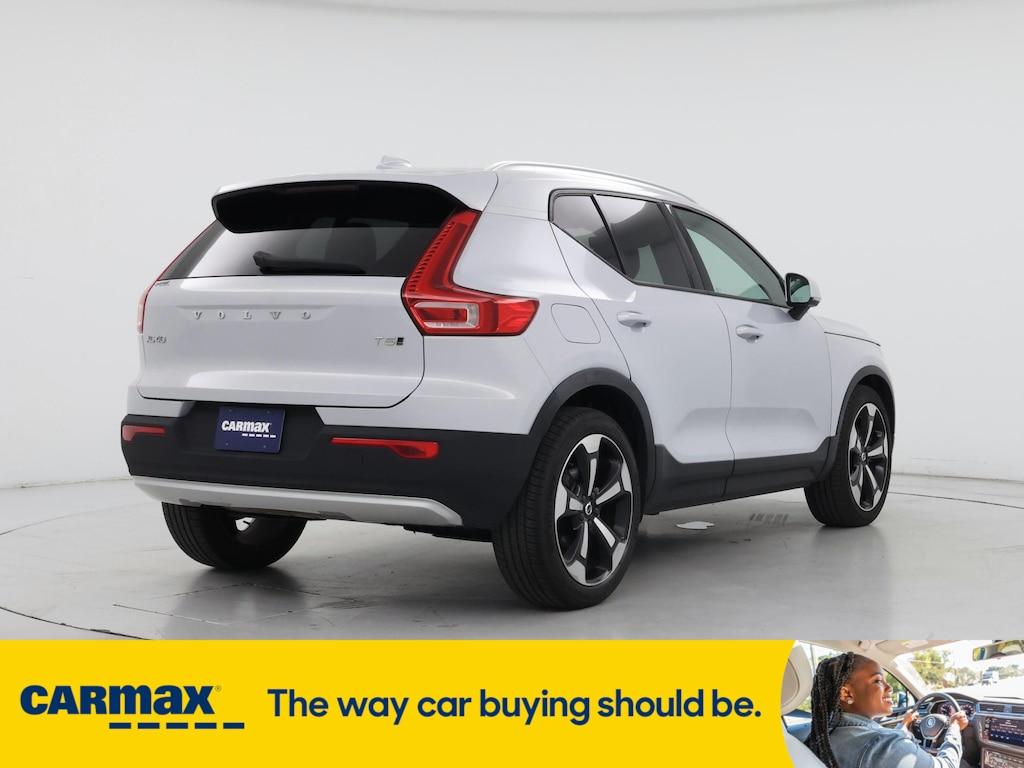 used 2020 Volvo XC40 car, priced at $26,998