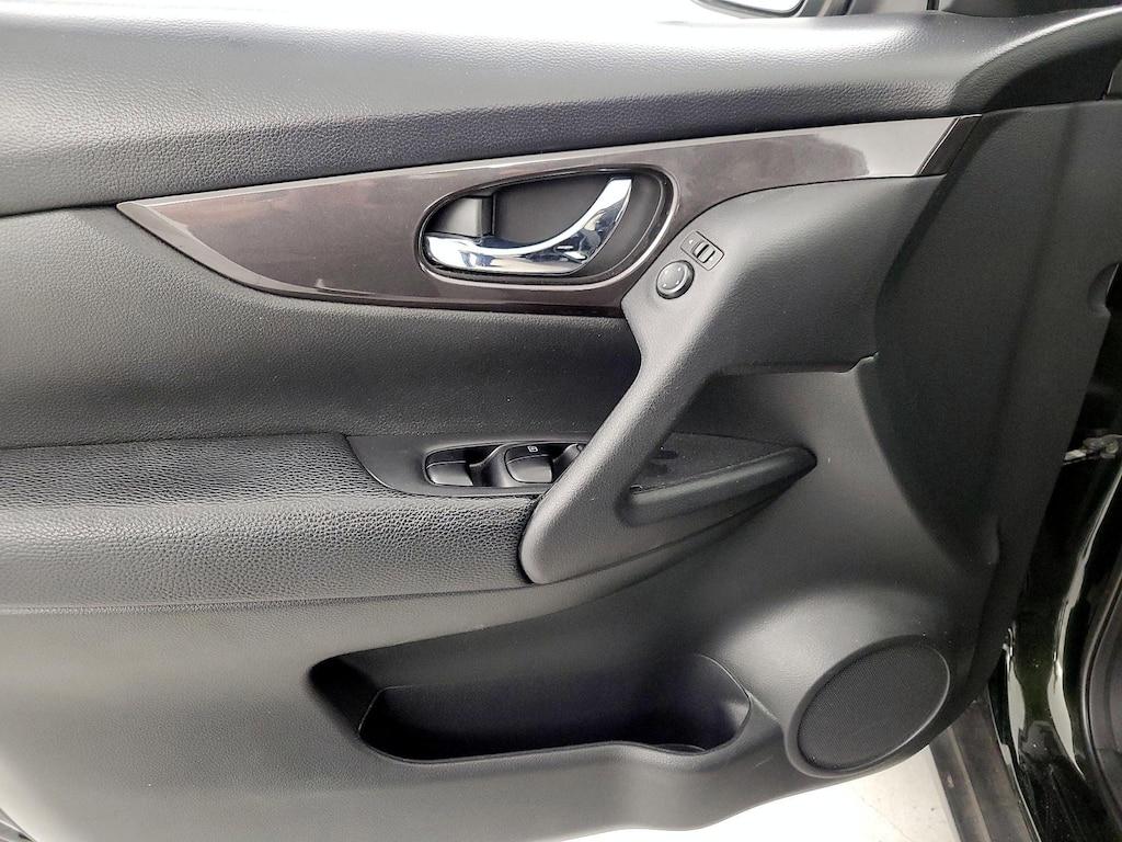 used 2019 Nissan Rogue car, priced at $15,998
