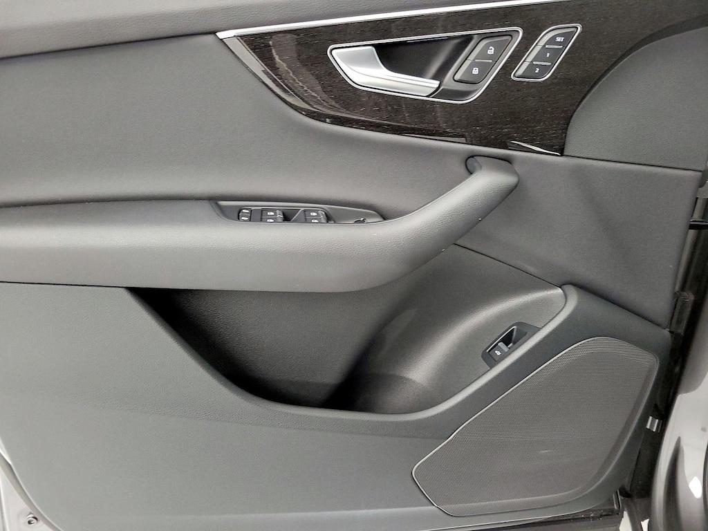 used 2023 Audi Q7 car, priced at $39,998