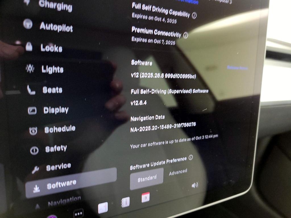 used 2022 Tesla Model 3 car, priced at $32,998