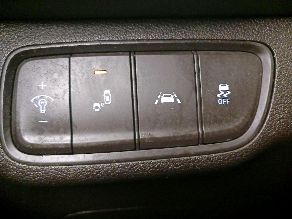 used 2019 Hyundai Santa Fe car, priced at $16,998