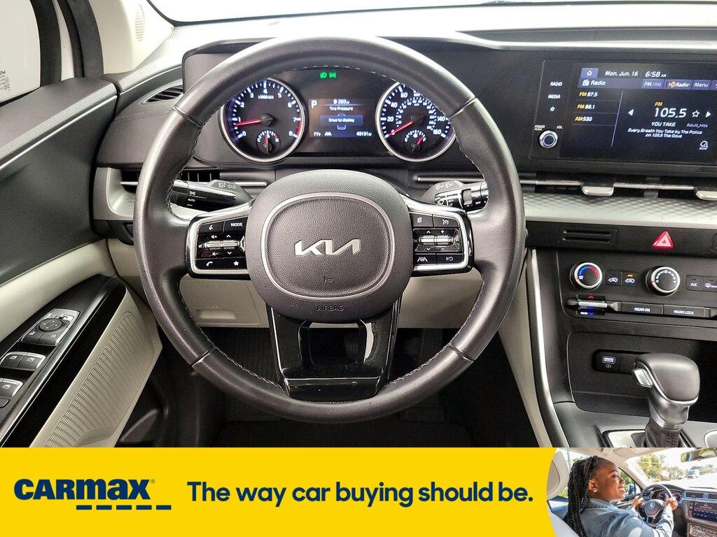 used 2022 Kia Carnival car, priced at $29,998