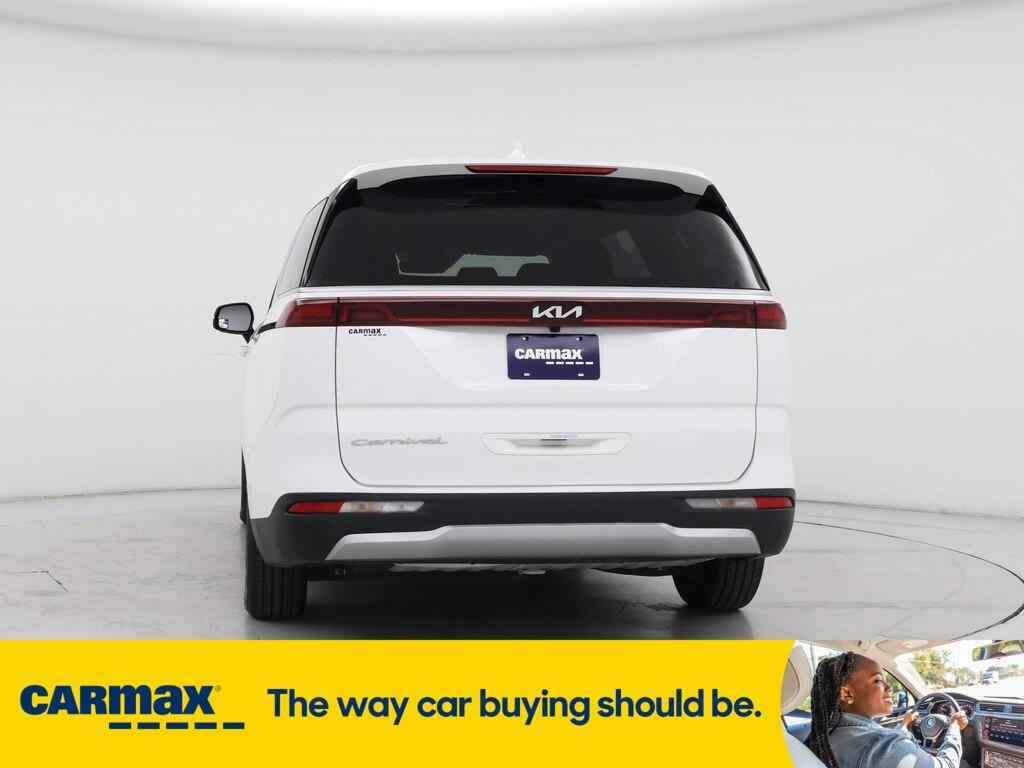 used 2022 Kia Carnival car, priced at $29,998