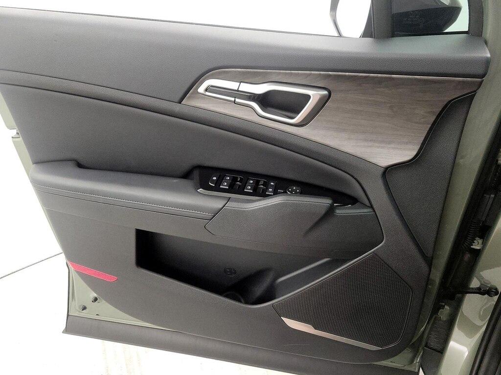 used 2024 Kia Sportage car, priced at $30,998