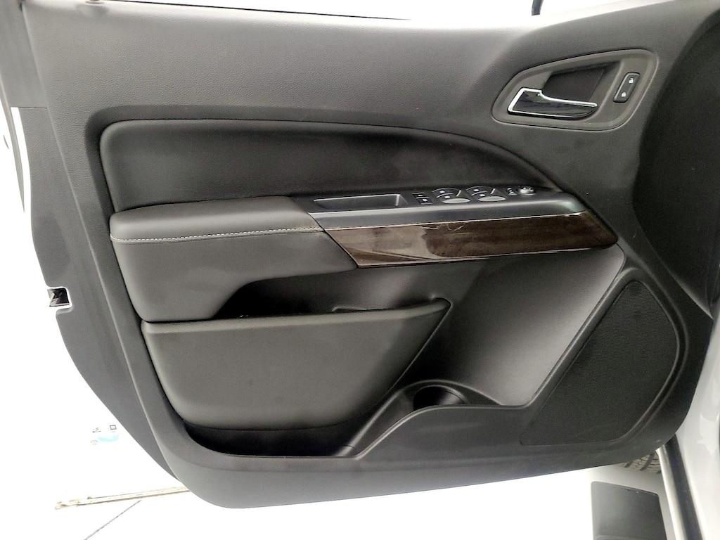 used 2022 GMC Canyon car, priced at $30,998