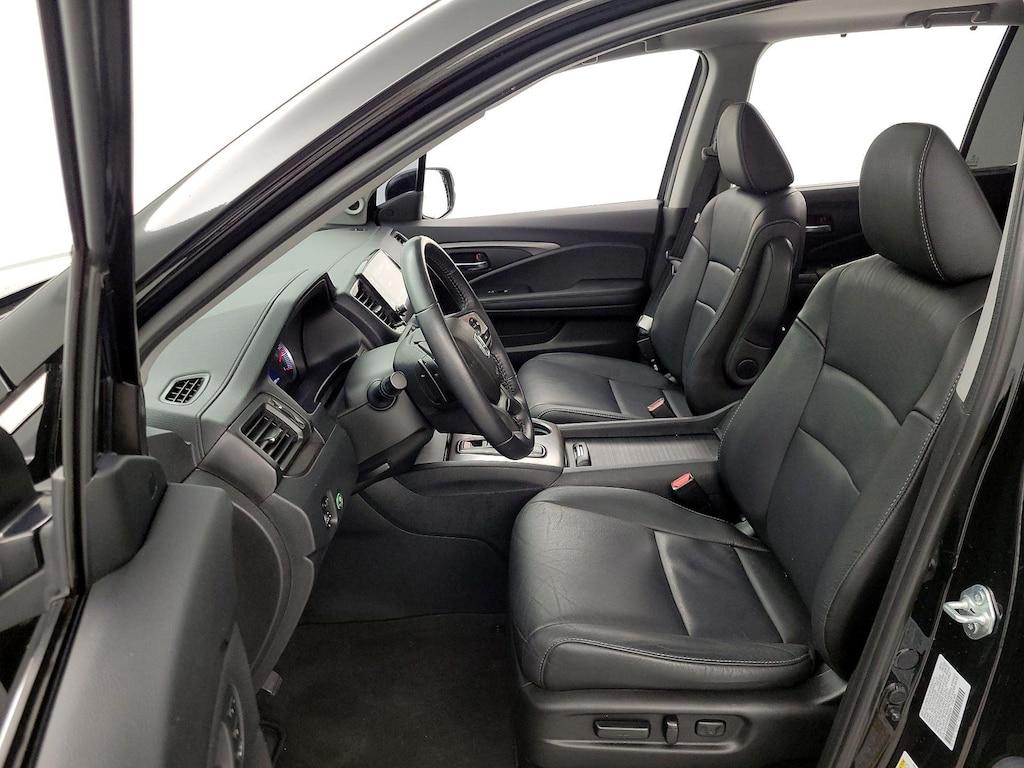 used 2022 Honda Pilot car, priced at $31,998