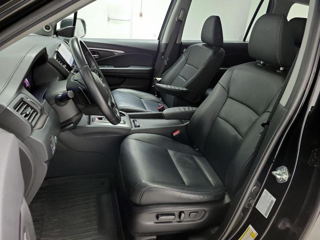 used 2022 Honda Pilot car, priced at $31,998
