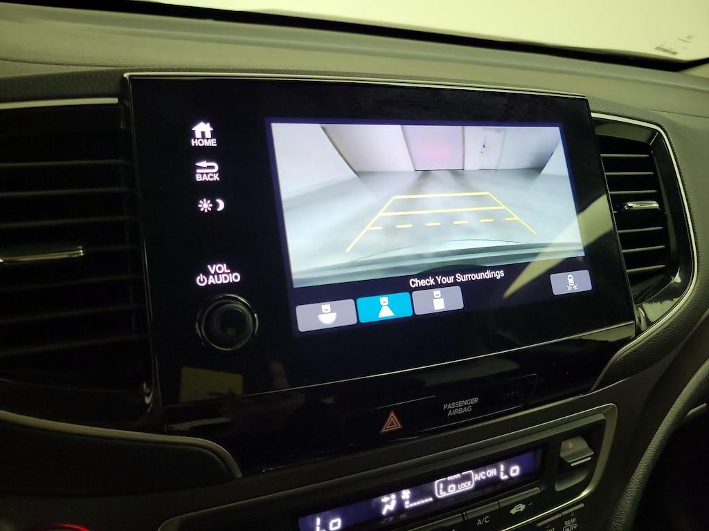 used 2022 Honda Pilot car, priced at $31,998