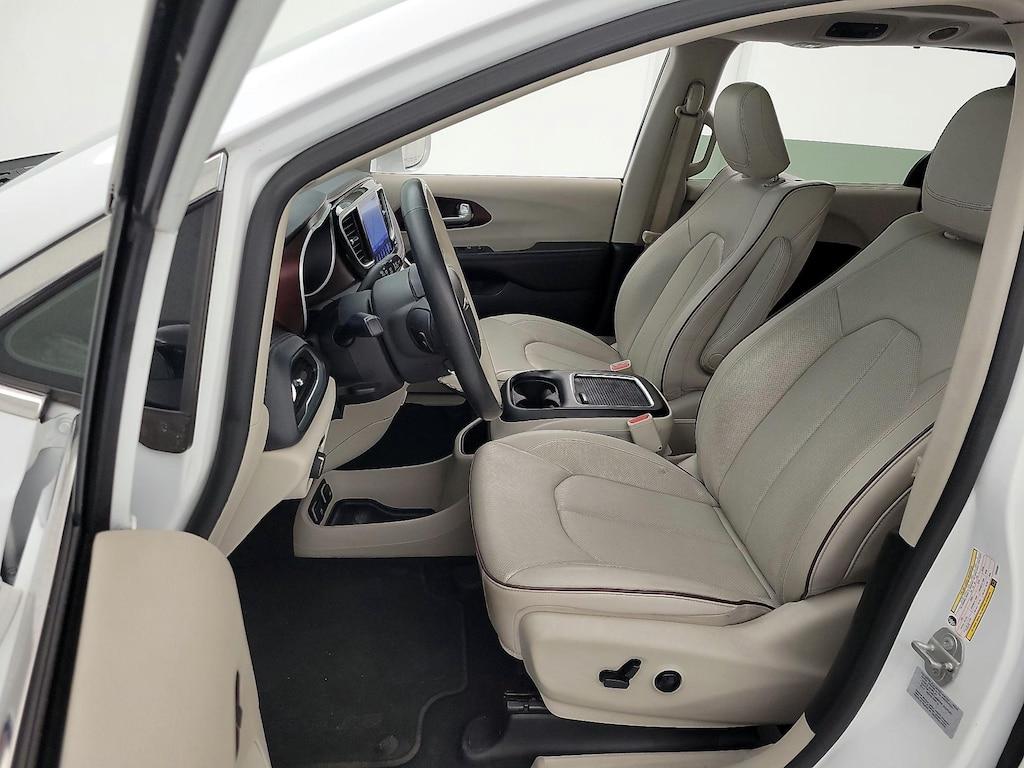 used 2017 Chrysler Pacifica car, priced at $22,998