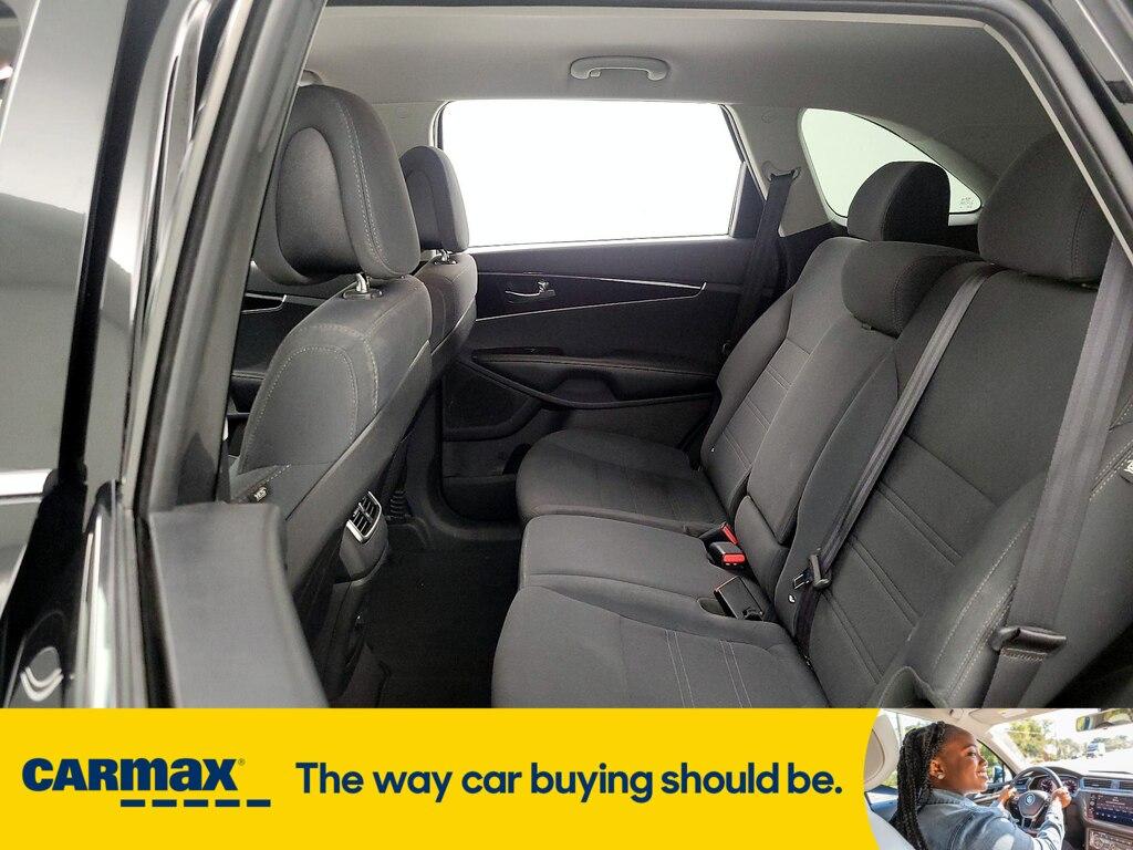 used 2016 Kia Sorento car, priced at $15,998