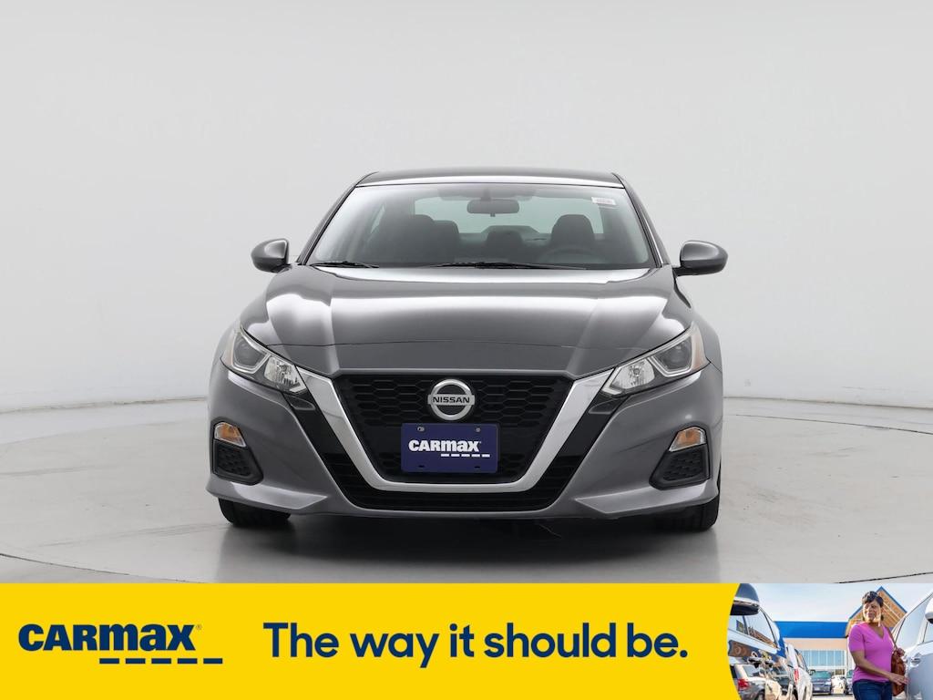 used 2019 Nissan Altima car, priced at $13,998