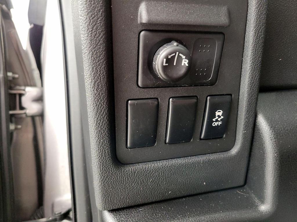 used 2015 Nissan Rogue Select car, priced at $12,998