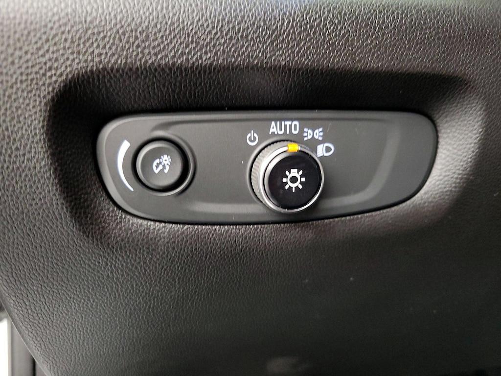 used 2020 Chevrolet Traverse car, priced at $22,998