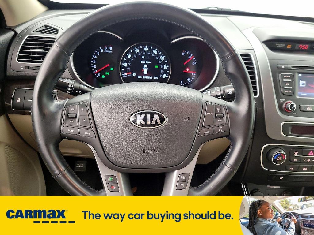 used 2014 Kia Sorento car, priced at $13,998