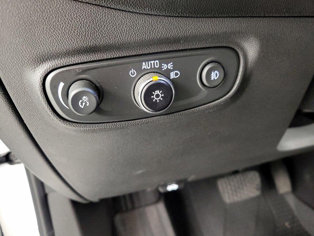 used 2021 Chevrolet Equinox car, priced at $23,998
