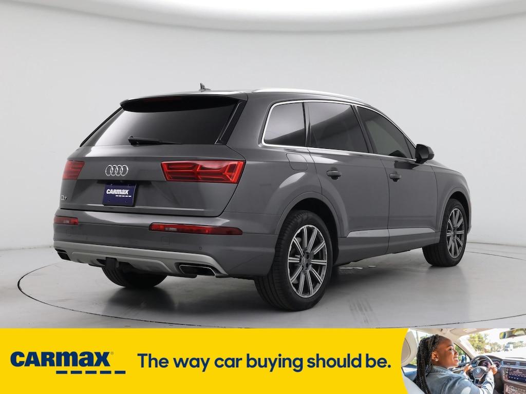 used 2019 Audi Q7 car, priced at $28,998