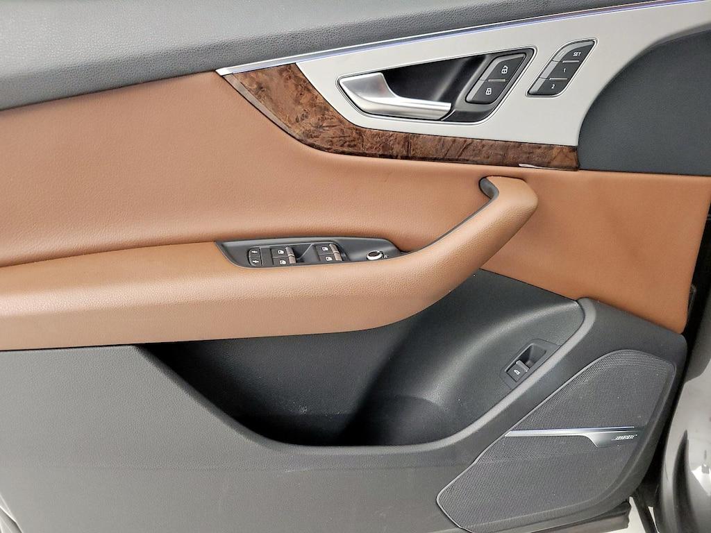 used 2019 Audi Q7 car, priced at $28,998