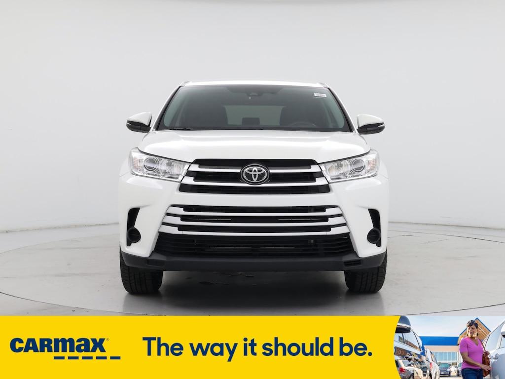 used 2019 Toyota Highlander car, priced at $28,998