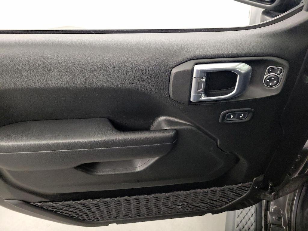 used 2022 Jeep Gladiator car, priced at $35,998