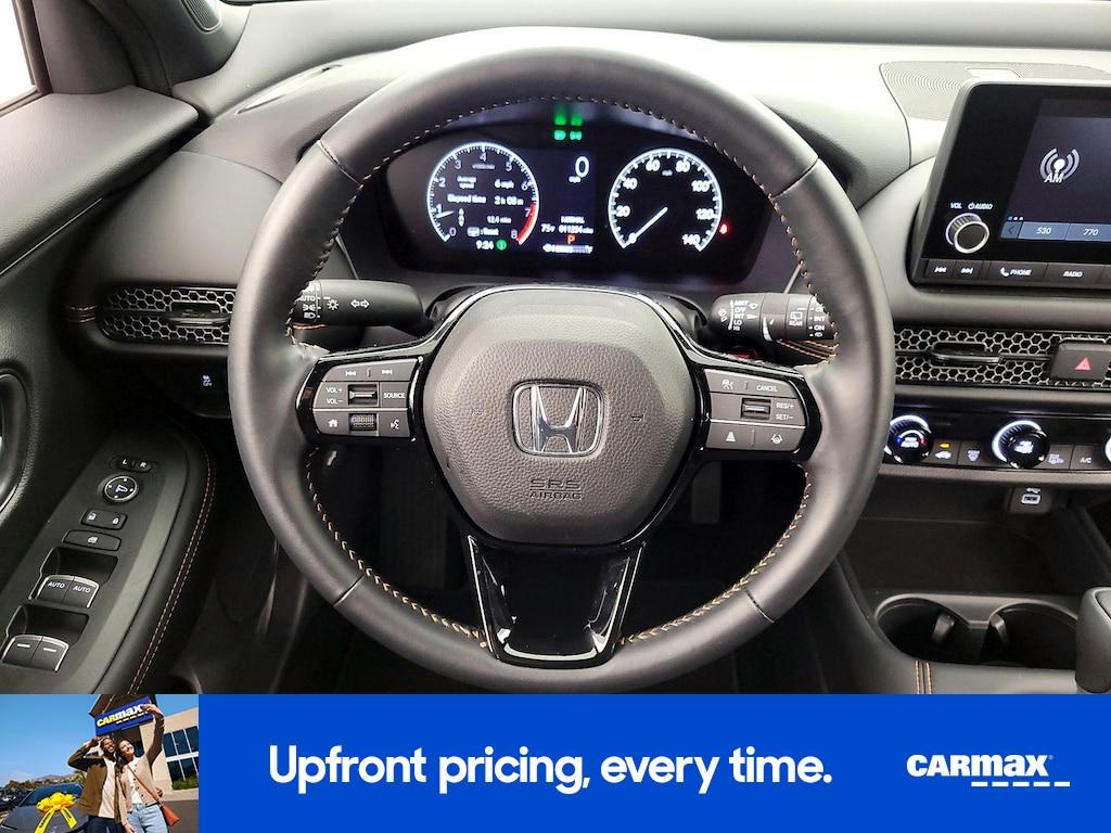 used 2025 Honda HR-V car, priced at $27,998