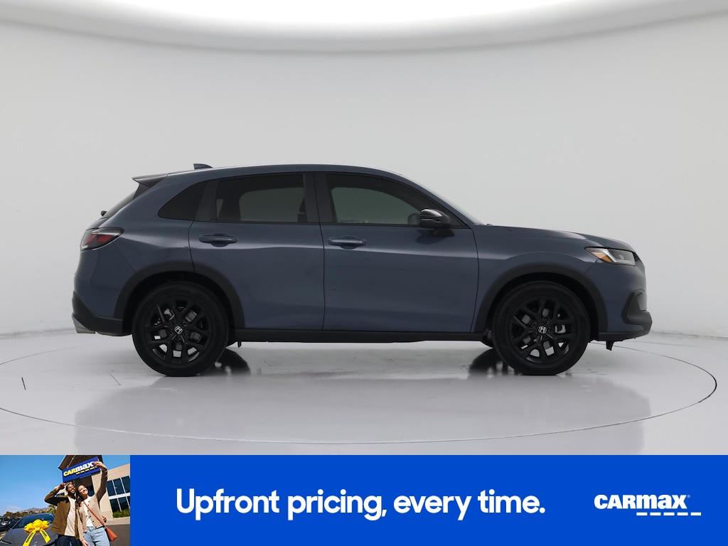 used 2025 Honda HR-V car, priced at $27,998