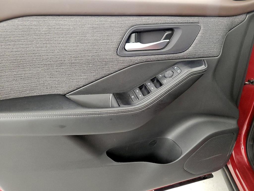 used 2023 Nissan Rogue car, priced at $22,998